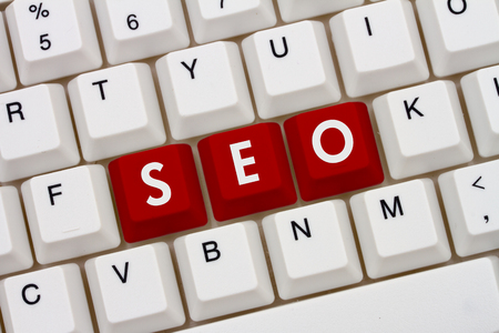 SEO में करियर की शुरुआत कैसे करें: शुरुआती लोगों के लिए गाइड