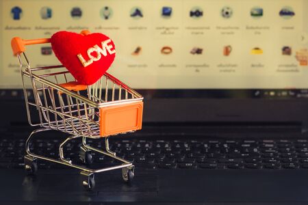 How to gauge Indian online shoppers’ intent effectively?